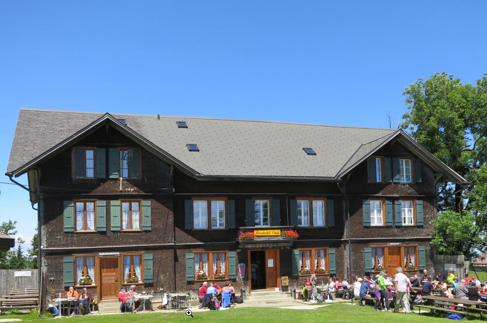 2021-08-22 10_38_19-Napf_Berghotel.JPG (JPEG Image, 2816 × 2112 pixels) — Scaled (44) — Mozilla Fir
